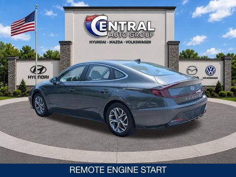 Certified 2022 Hyundai Sonata SEL w/ Preferred Accessory Package FWD image 6