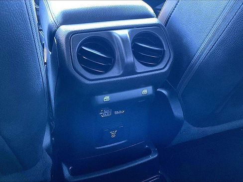 Used 2023 Jeep Wrangler Unlimited Sahara AWD/4WD image 32