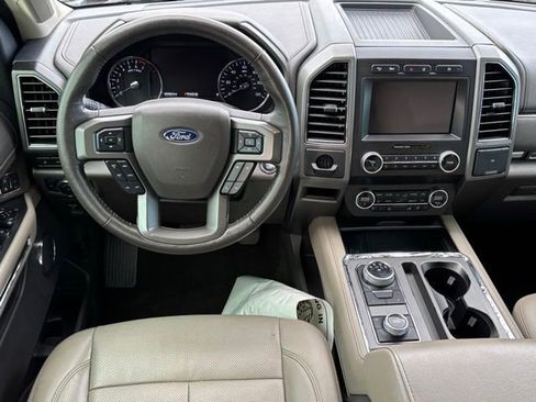 Used 2020 Ford Expedition XLT w/ Equipment Group 202A image 18