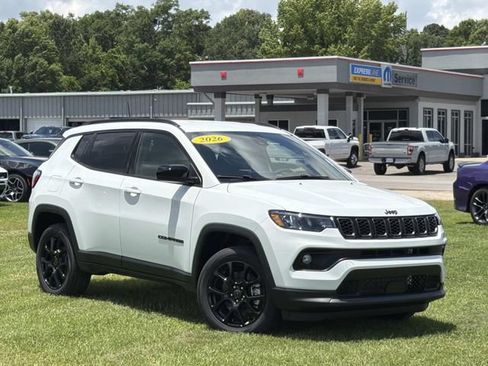 New 2026 Jeep Compass Latitude AWD/4WD image 17