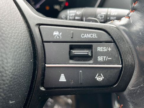 Used 2024 Honda CR-V Sport image 9