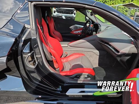 Used 2025 Chevrolet Corvette Stingray Preferred Conv w/ Z51 Performance Package RWD image 14