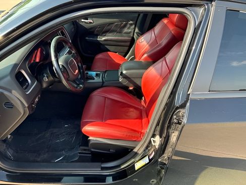Used 2019 Dodge Charger R/T w/ Driver Confidence Group RWD image 15