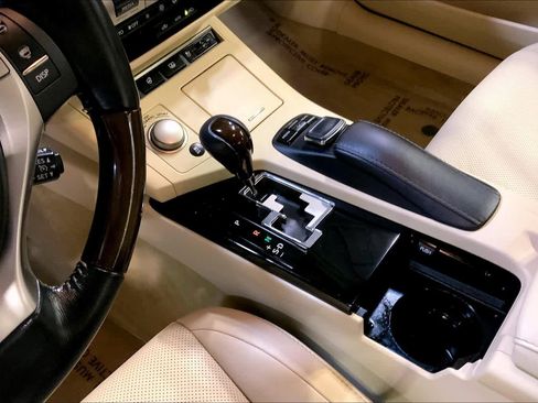 Used 2015 Lexus ES 350 image 16