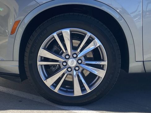 Certified 2025 Cadillac XT6 Premium Luxury image 10