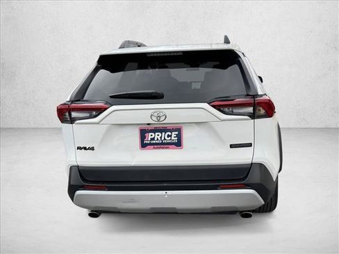 Used 2024 Toyota RAV4 Adventure image 6