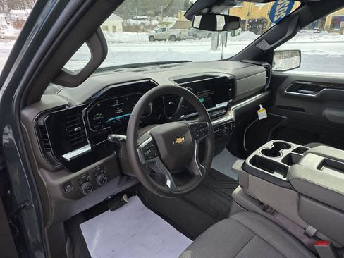New 2026 Chevrolet Silverado 1500 LT w/ Convenience Package II image 11
