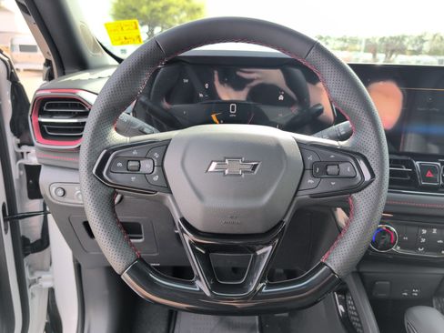 New 2026 Chevrolet TrailBlazer RS w/ Driver Confidence Package FWD image 24