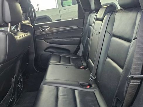 Used 2021 Jeep Grand Cherokee Limited AWD/4WD image 18
