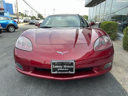 Used 2006 Chevrolet Corvette Convertible w/ Preferred Equipment Group RWD image 32