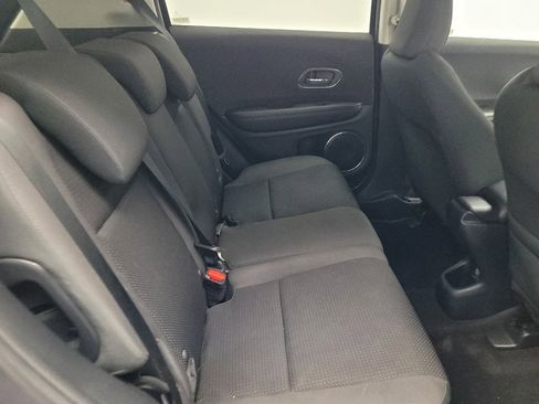Used 2021 Honda HR-V EX image 19