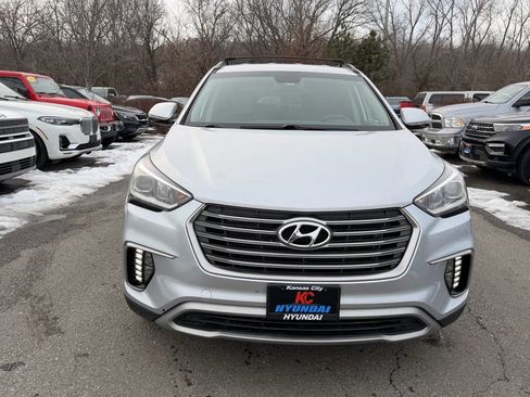 Used 2017 Hyundai Santa Fe Limited w/ Cargo Package image 8