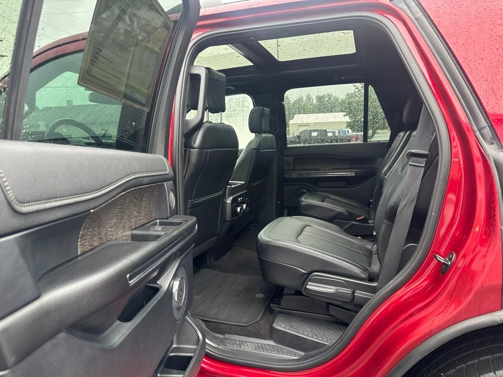 Used 2019 Ford Expedition Limited AWD/4WD image 15