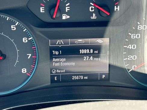 Used 2024 Chevrolet Malibu LT w/ Sport Edition FWD image 12