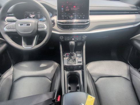 Used 2025 Jeep Compass Limited AWD/4WD image 33