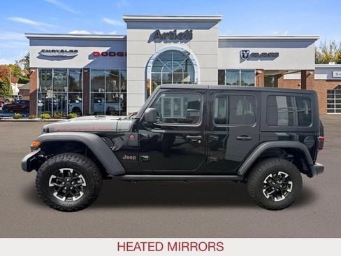 Certified 2025 Jeep Wrangler Unlimited Rubicon AWD/4WD image 5
