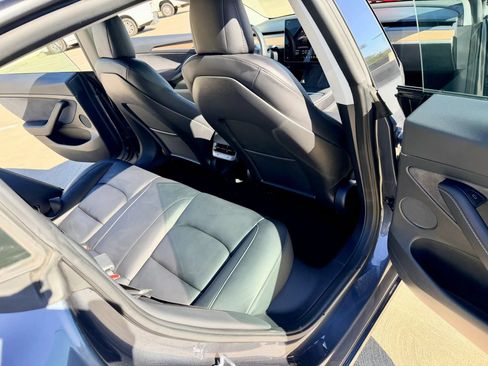 Used 2023 Tesla Model 3 Performance AWD/4WD image 29