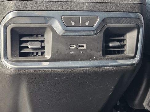 Used 2024 Chevrolet Silverado 3500 High Country w/ High Country Premium Package AWD/4WD image 31