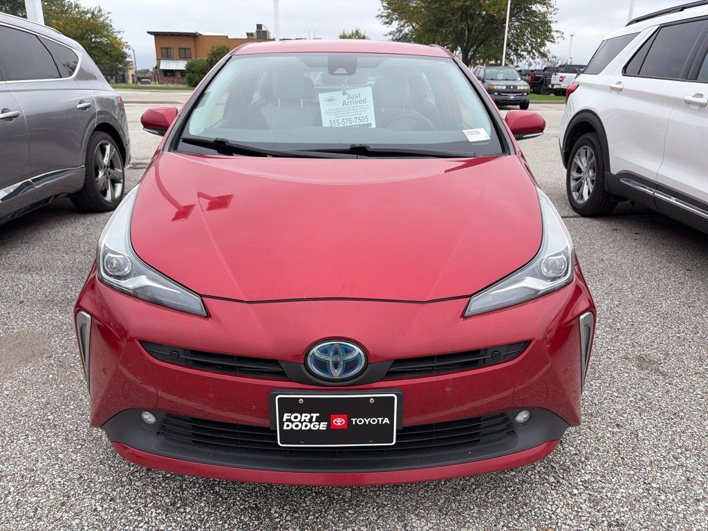 Used 2020 Toyota Prius LE AWD/4WD image 7