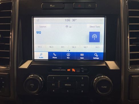 Used 2020 Ford F150 XLT w/ Equipment Group 302A Luxury image 22