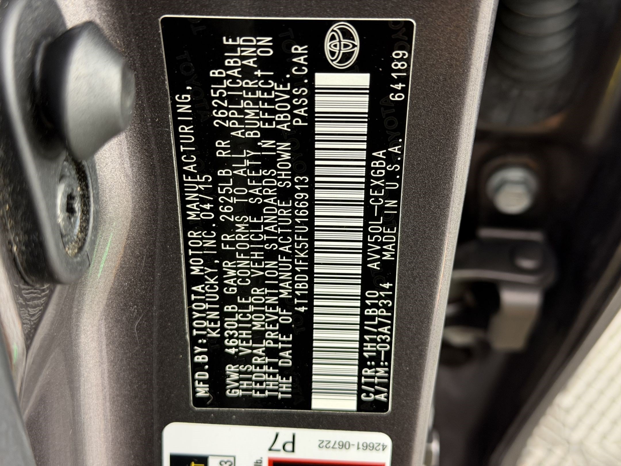 Used 2015 Toyota Camry XLE w/ Moonroof Package FWD image 25