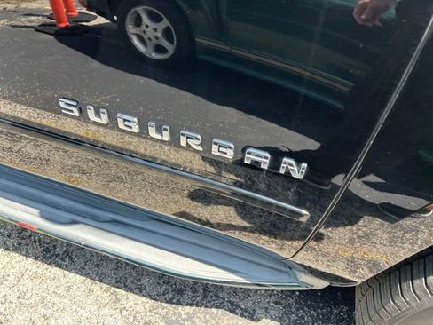 Used 2016 Chevrolet Suburban LTZ AWD/4WD image 6