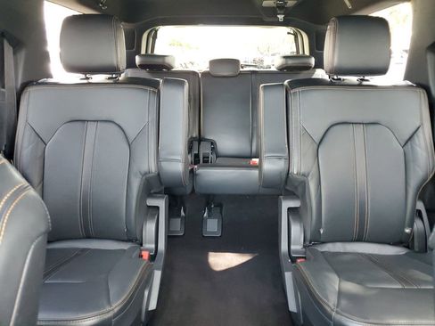 Used 2023 Ford Expedition Max Platinum image 34