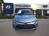 Used 2022 Toyota Corolla LE image 2