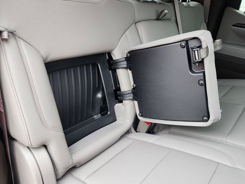 New 2026 GMC Sierra 1500 SLT image 46