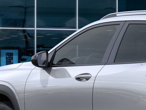 New 2026 Chevrolet Trax ACTIV FWD image 12
