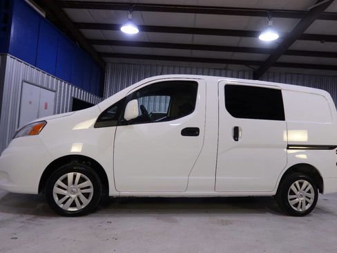 Used 2021 Nissan NV200 SV w/ Sliding Door Glass Package image 1