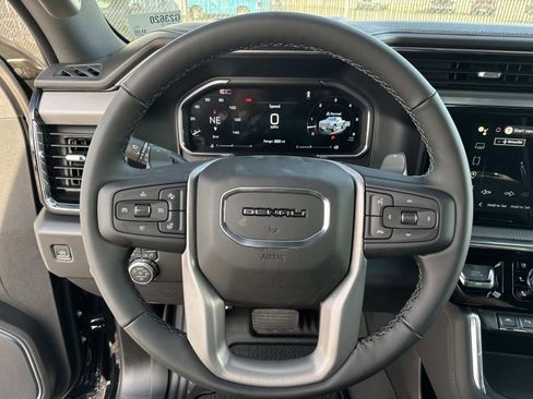 New 2026 GMC Sierra 1500 Denali w/ Denali Reserve Package image 34