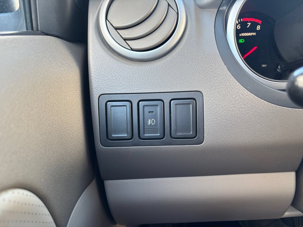 Used 2012 Suzuki Grand Vitara Limited AWD/4WD image 24