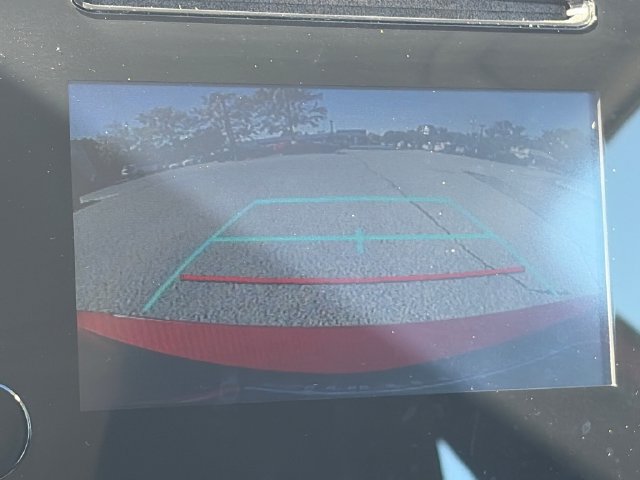 Used 2019 Toyota Prius LE AWD/4WD image 19