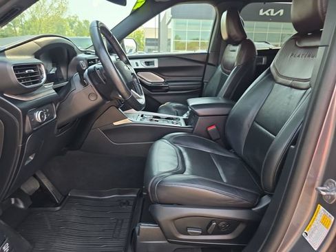 Used 2021 Ford Explorer Platinum w/ Equipment Group 601A AWD/4WD image 10