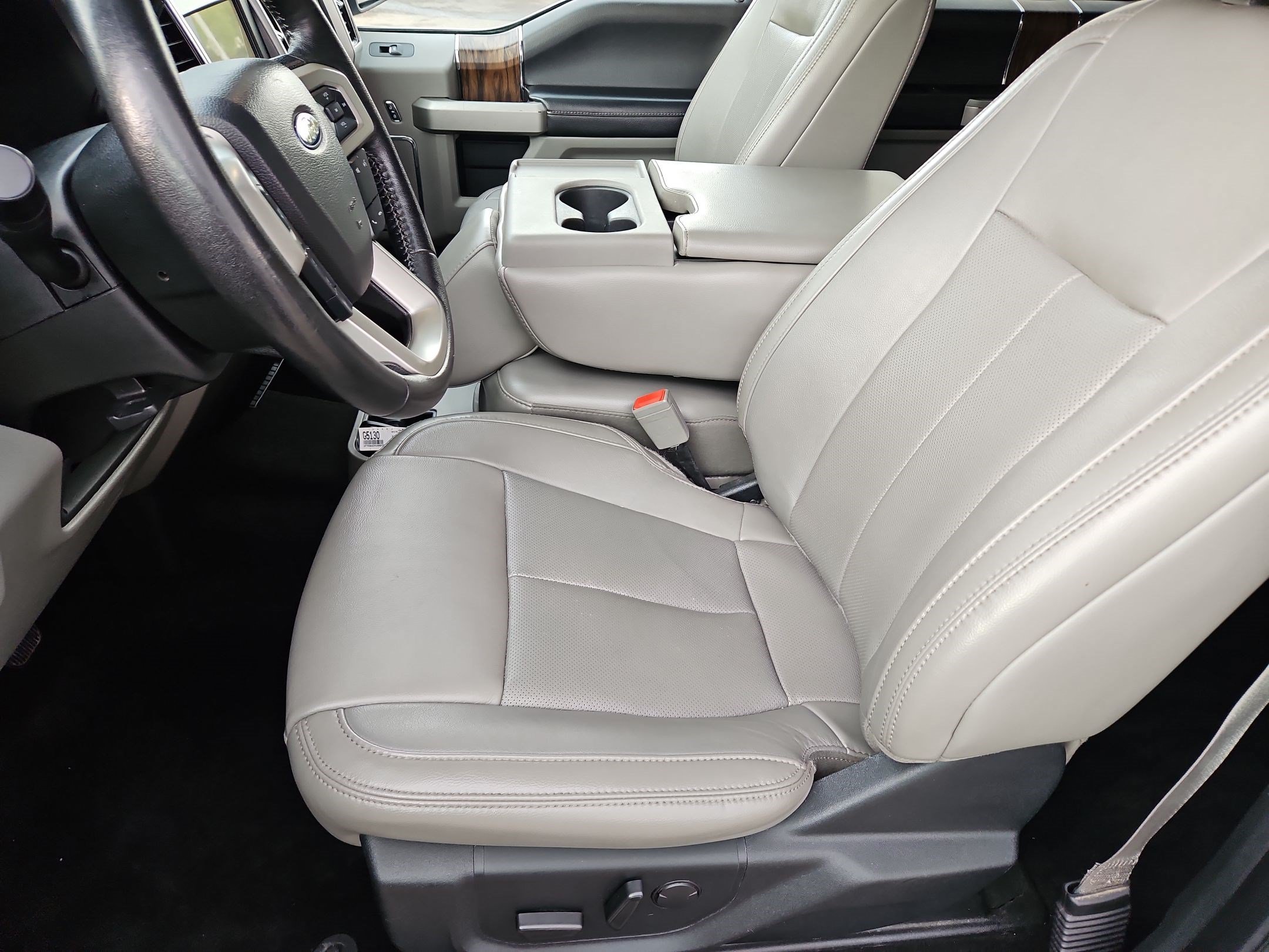 Used 2019 Ford F150 Lariat AWD/4WD image 24