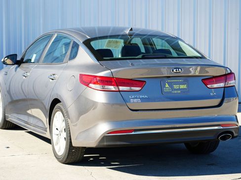 Used 2016 Kia Optima EX image 45