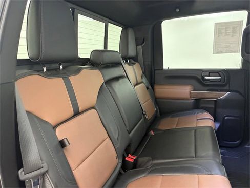 Used 2020 Chevrolet Silverado 2500 High Country w/ Z71 Off-Road Package image 15