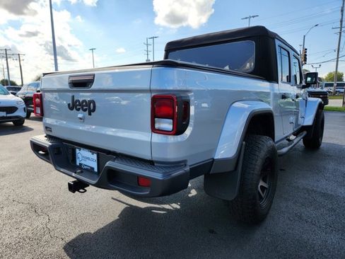 Used 2022 Jeep Gladiator Sport image 41