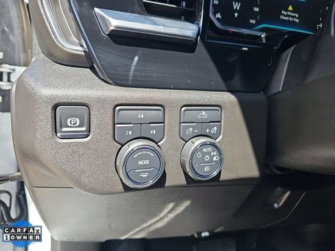 Used 2025 Chevrolet Silverado 2500 LT w/ Convenience Package AWD/4WD image 16