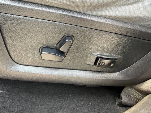 Used 2018 RAM 2500 Big Horn AWD/4WD image 17