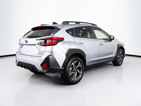 Used 2025 Subaru Crosstrek 2.0i Premium image 8