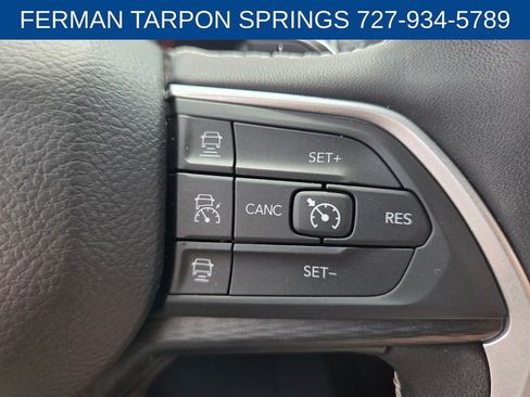 Used 2023 Jeep Grand Cherokee Altitude AWD/4WD image 30