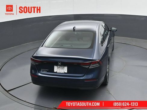 Used 2024 Honda Accord EX image 43