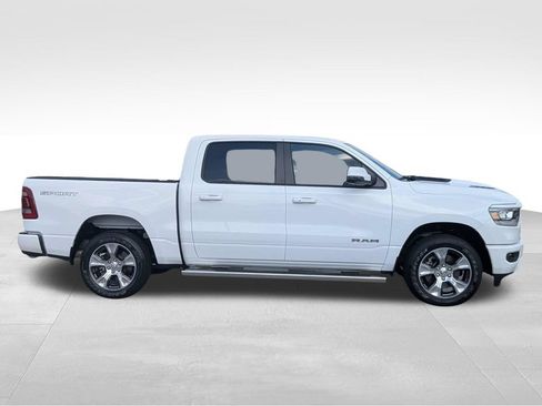 Used 2023 RAM 1500 Laramie AWD/4WD image 3
