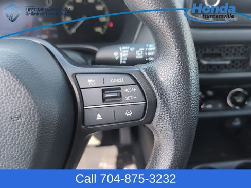 Used 2024 Honda HR-V LX image 23