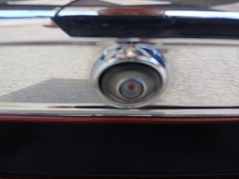 Used 2021 RAM 1500 Limited w/ Body Color Bumper Group image 5