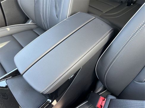 New 2026 Buick Envision Avenir image 21