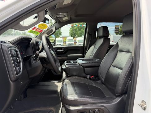 Used 2022 Chevrolet Silverado 3500 LTZ w/ Z71 Off-Road Package AWD/4WD image 16