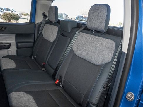 New 2025 Ford Maverick XLT w/ XLT Luxury Package AWD/4WD image 37